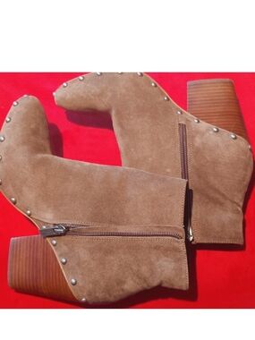 BCBG Womens 8.5 Mink/Taupe Suede Studded Detail Ankle Booties
